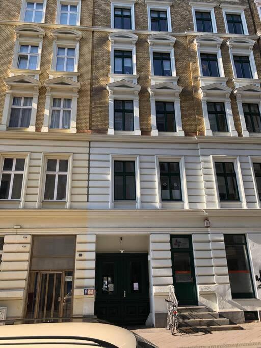 Akk1 - Apartment Im Zentrum Vollausstattung Balkon Magdeburg Dış mekan fotoğraf